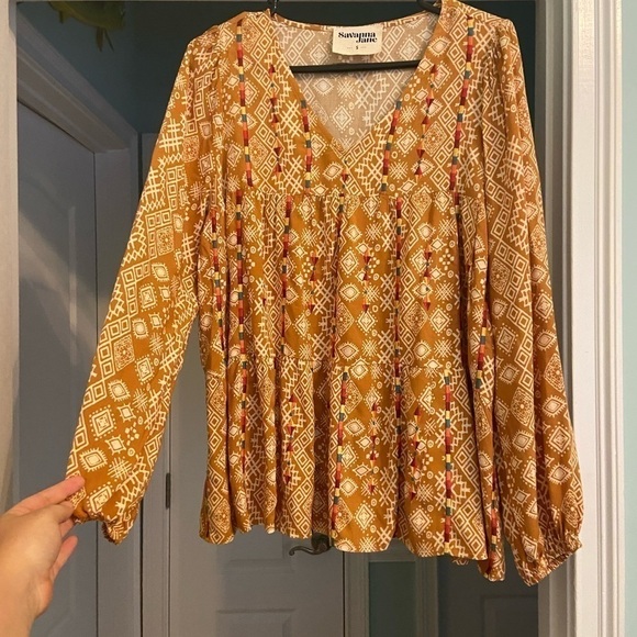 SAVANNA Jane Embroidery Aztec Design Top - Picture 2 of 6